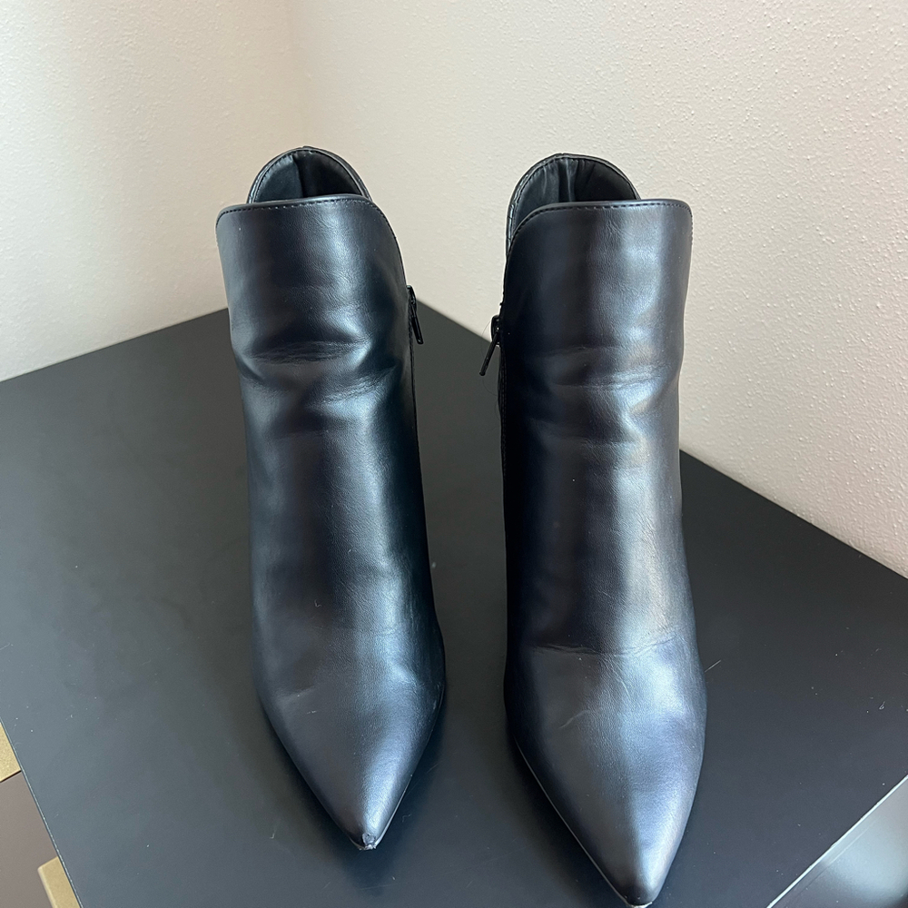 Vici black booties